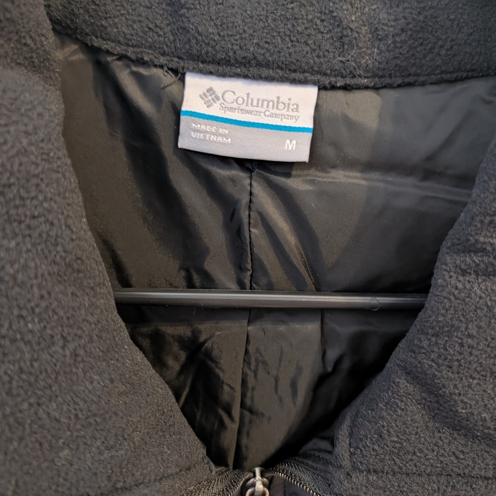 Columbia Black Fleece-Lined Vest - Picture 2 of 4